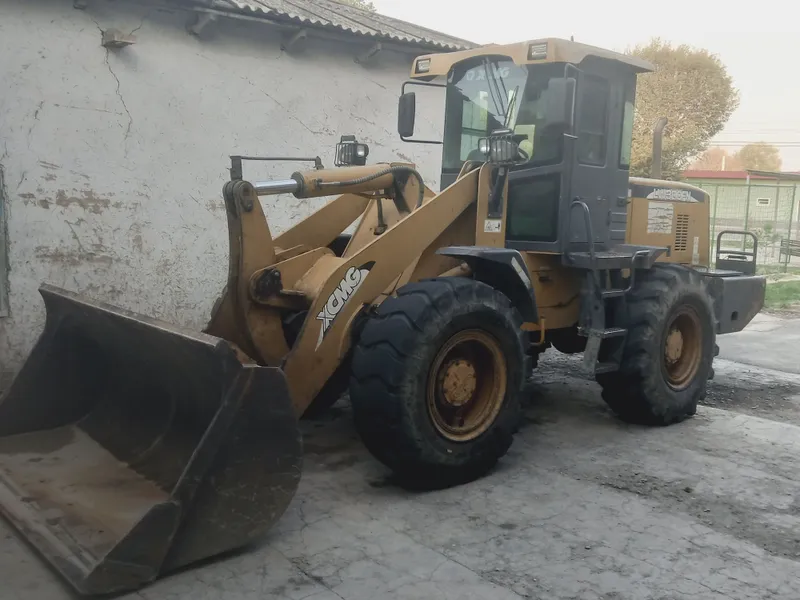 Pagruzchik. Sotiladi 3 Pagruzchik. Sotiladi 3