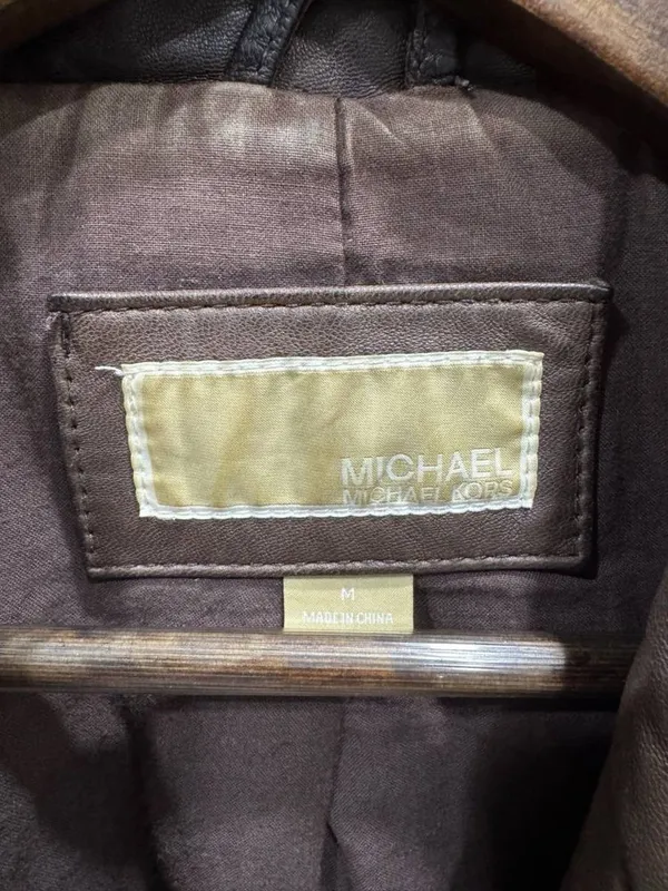 Кожаная куртка Michael Kors, б/у, в хорошем состоянии — фото 2 Кожаная куртка Michael Kors, б/у, в хорошем состоянии — фото 2