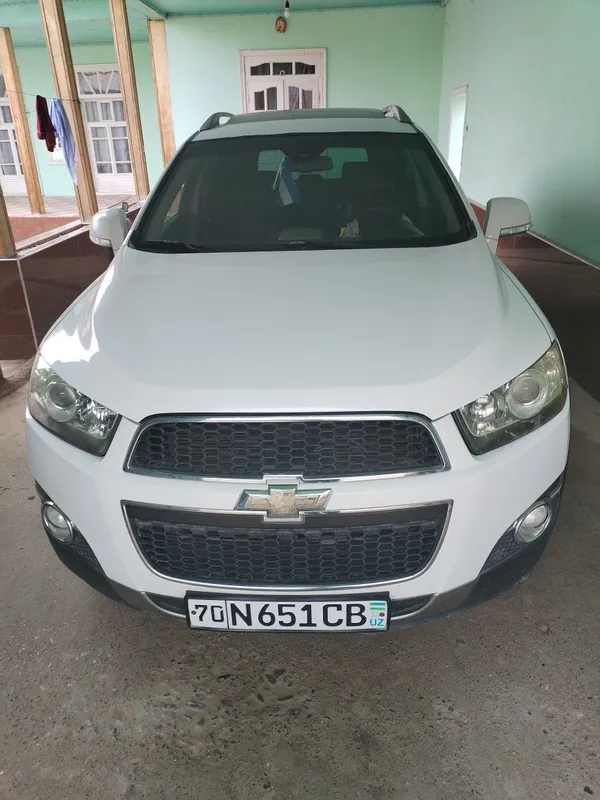 2012 yil Captiva
