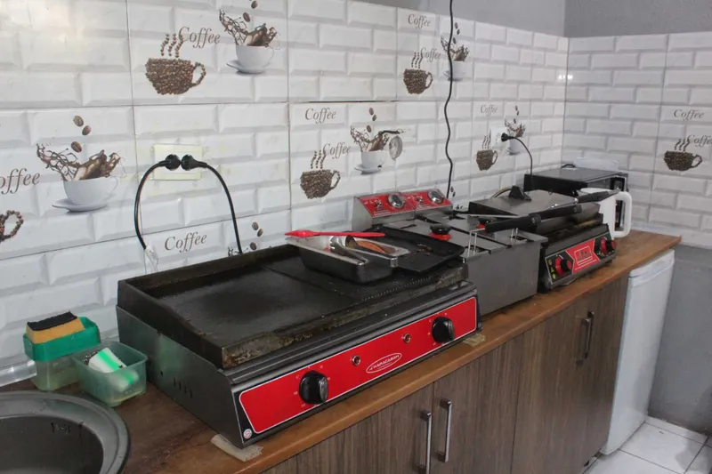 Fast-food uchun iZGARA va FRITYURNITSA sotiladi
