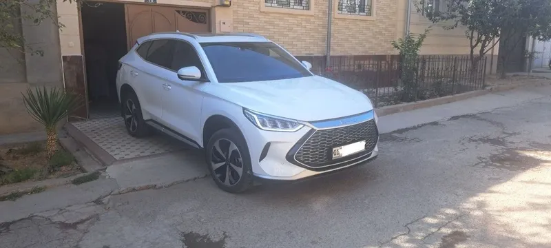 BYD Song Plus gibrid 1 BYD Song Plus gibrid 1