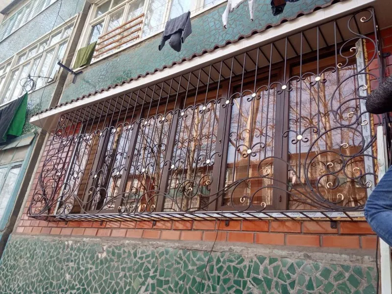 Balkon va derazalar uchun panjara 2 Balkon va derazalar uchun panjara 2