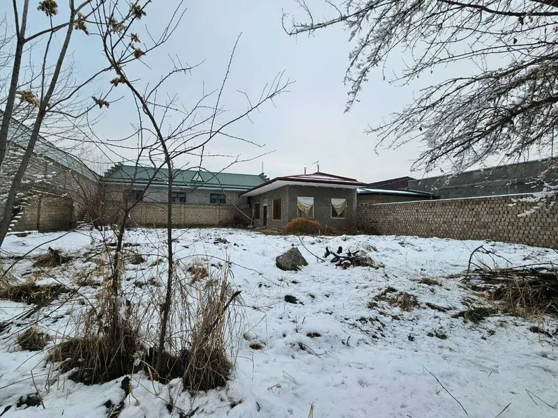 Продам участок 6 соток в Яшнабад.. р-не, ориентир пост Тузель