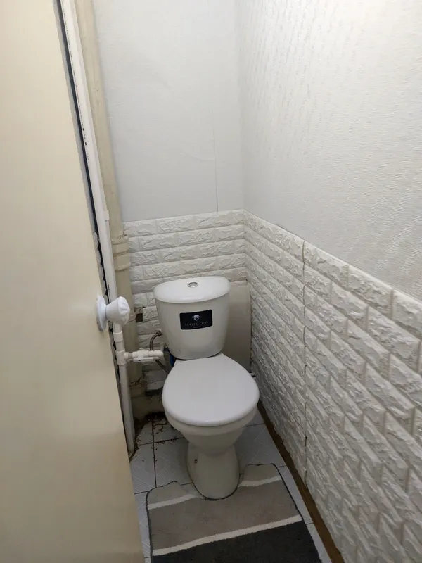 Сдаю квартиру 9/4/2,Мираб.р-н,ГУВД.550$ в месяц. 4