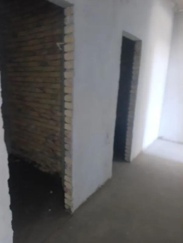 Продаётся квартира в райцентре, рядом с базаром 5