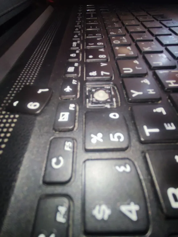 Продам ноутбук Lenovo IdeaPad 110-15IBR (HDD 500 ГБ / 2 ГБ ОЗУ). Идеал — фото 2