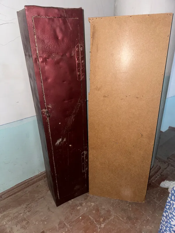 Seyf 1,26m li qulifi yo faqat