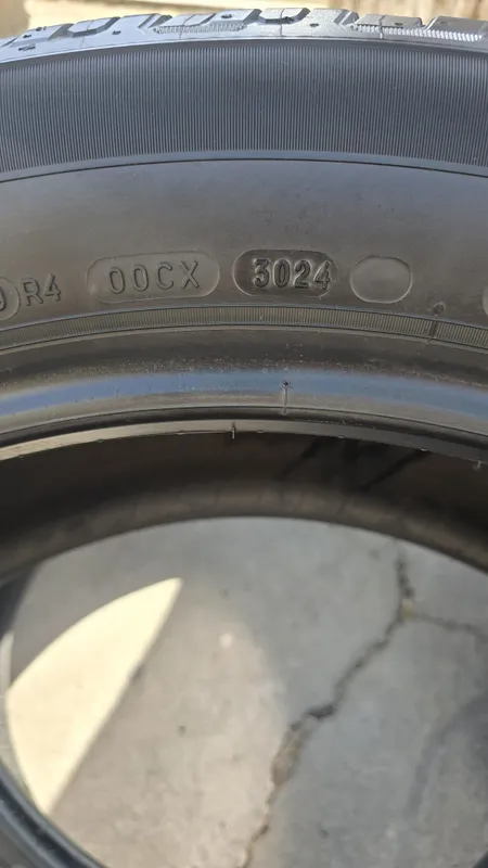 275/50/R22 Michelin 4