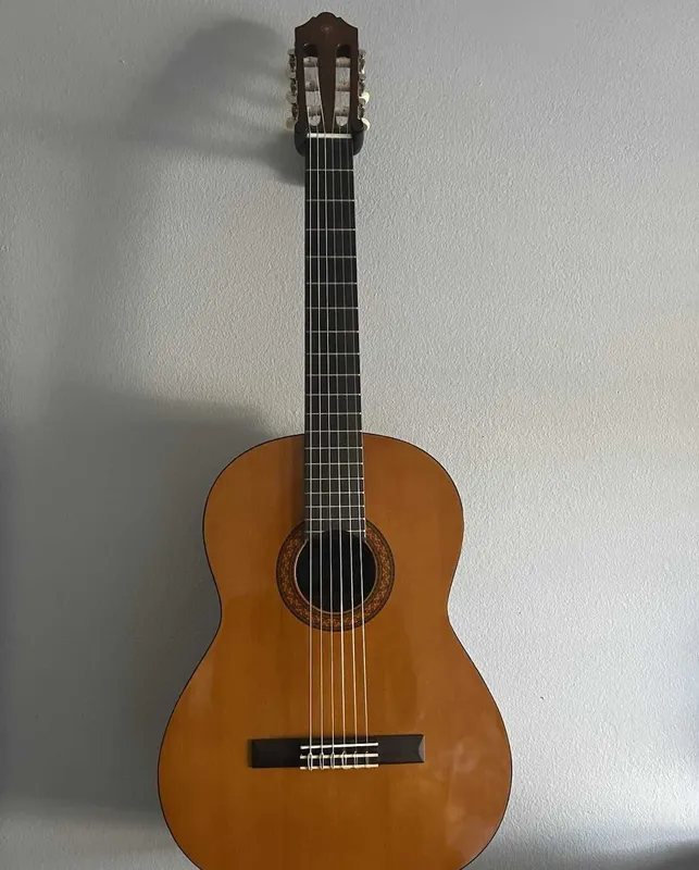 Классическая оригинальная гитара YAMAHA C40 3