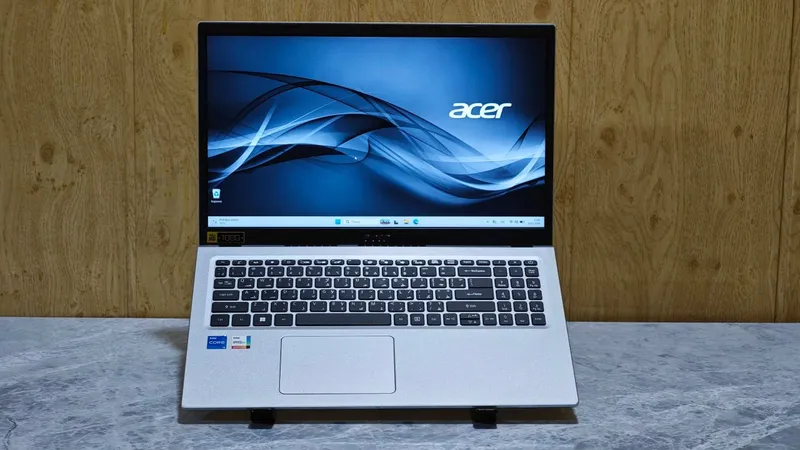 Acer Aspire noutbuki 1