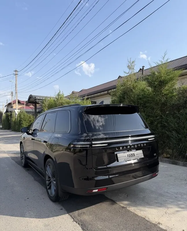 Забронированный LEPMOTOR C16 3 Забронированный LEPMOTOR C16 3