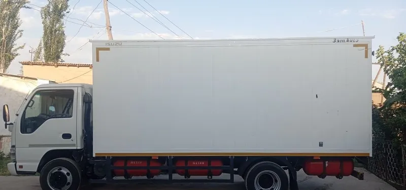 Isuzu, 2017 год, шины новые 6 Isuzu, 2017 год, шины новые 6