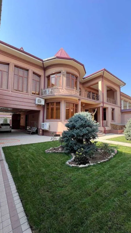 Продаётся дом на 6 сотках Центр Луначарского. Улица Темура Малика — фото 1