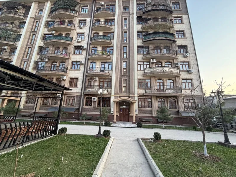 Новостройка 8