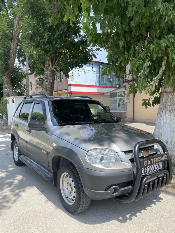 Продается Niva Chevrolet 2016 года — фото 1