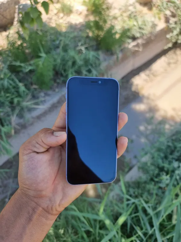 Iphone 12 mini sotilai 2 Iphone 12 mini sotilai 2