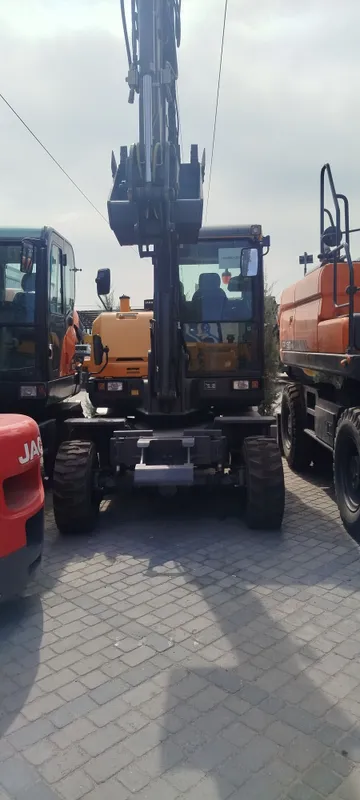 Колесный экскаватор HANWOO HX70A | HYUNDAI|mini ekskavator — фото 2