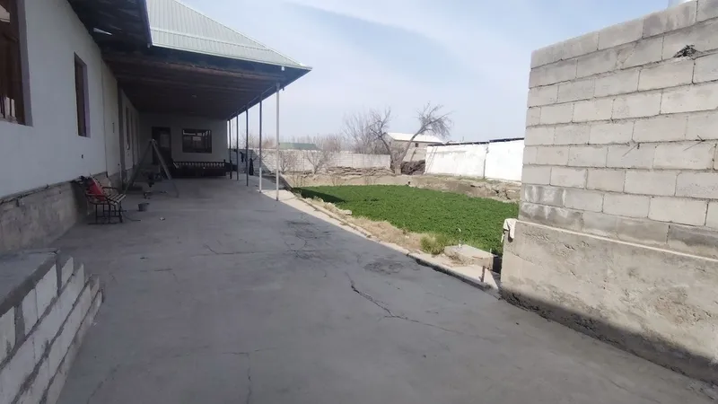 Yashash uchun tayyor xavli jaloir pavarotidan 15 so'tik kadastr bor — фото 3