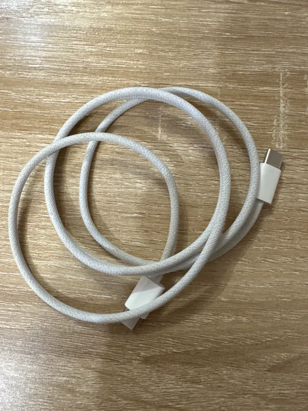 Usb-C кабель зарядный для iphone 15 pro/16 pro max 2 Usb-C кабель зарядный для iphone 15 pro/16 pro max 2
