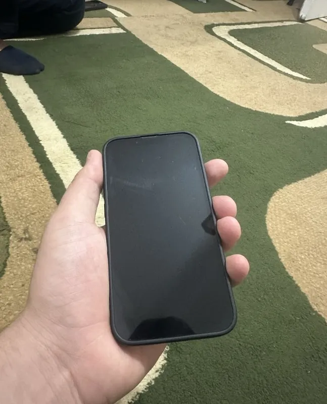 Iphone 13 midnight 2 Iphone 13 midnight 2