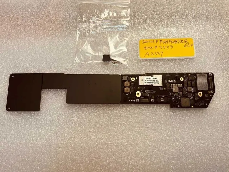 Apple Ipad m4 pro 13' 256gb / eSim — фото 1