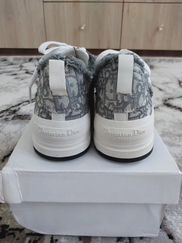 Кроссовки Dior 4