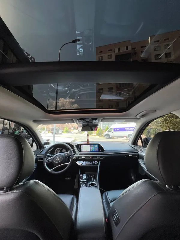 Hyundai Sonata 20/21 3