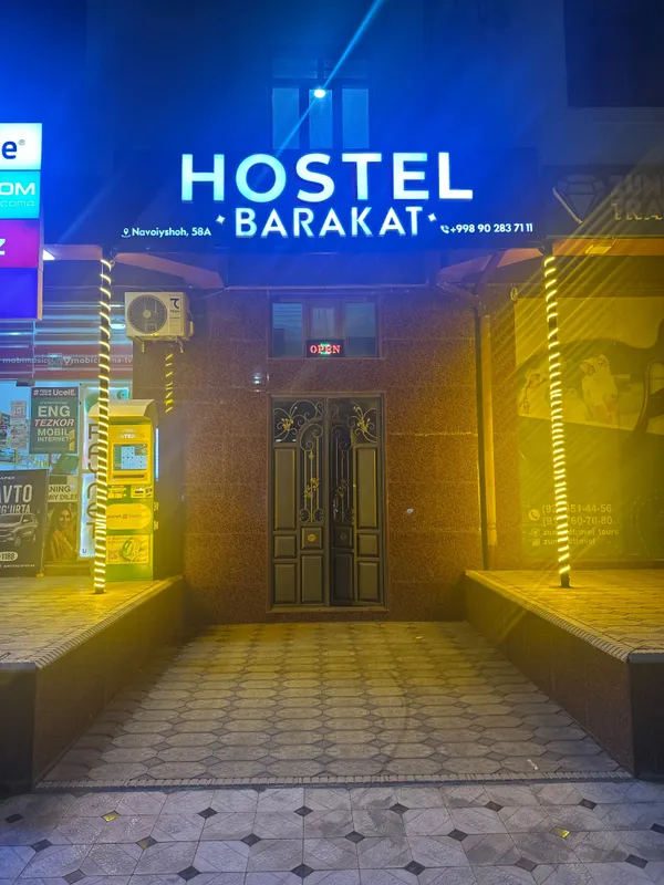 Hostel (yotoqxona) shahar urtasida