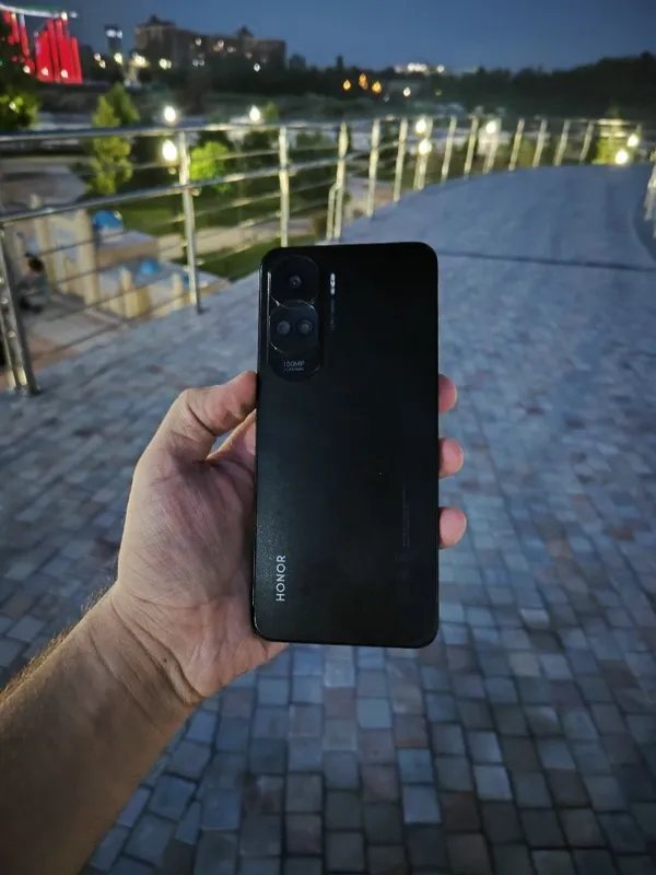 Honor 90 lite 256/12+3 Honor 90 lite 256/12+3