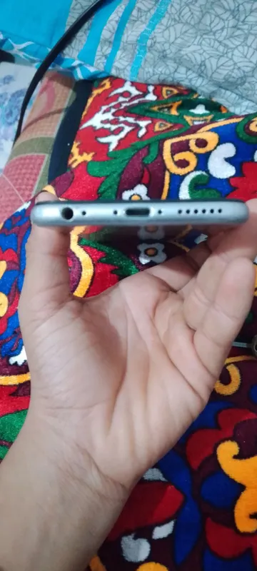 iPhone 6s 64 ГБ продаётся за 100 5 iPhone 6s 64 ГБ продаётся за 100 5