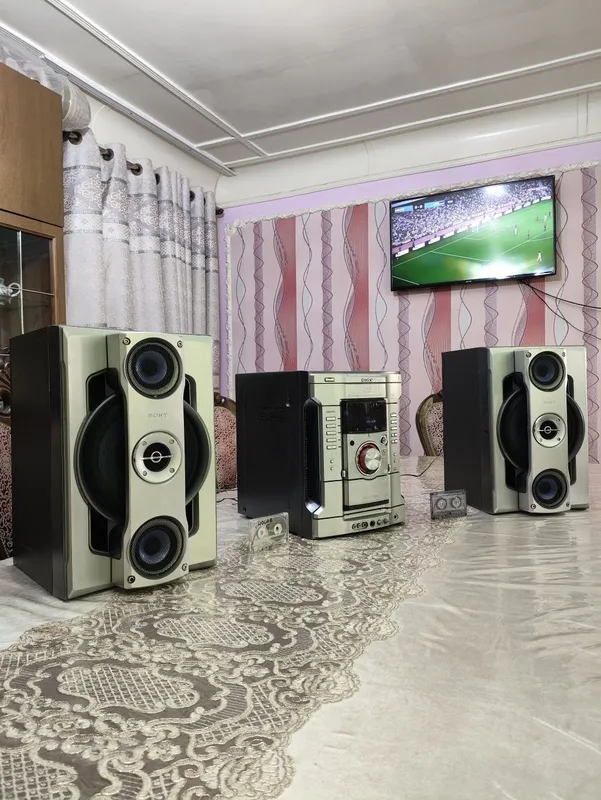 Sony 4600 watt bass bomba sotiladi — фото 3