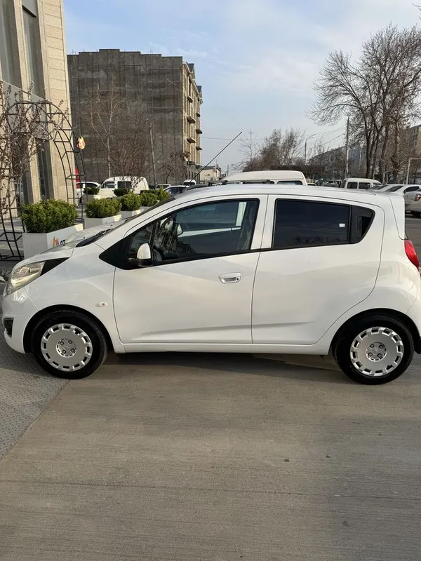 Chevrolet spark 2020 2