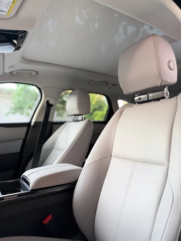 Rang Rover Velar P250 6 Rang Rover Velar P250 6