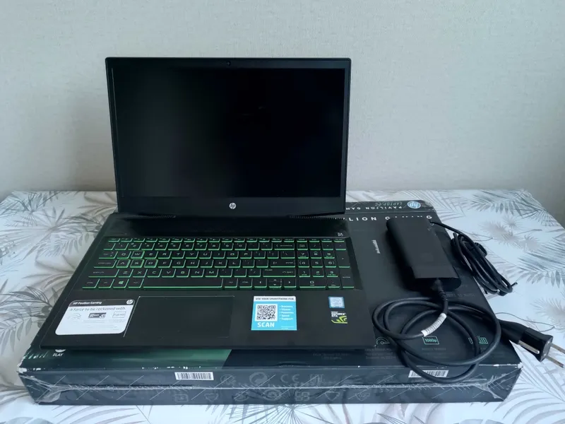 Монитор Dell S2722DC 27" QHD 75 Hz USB hub Power Delivery