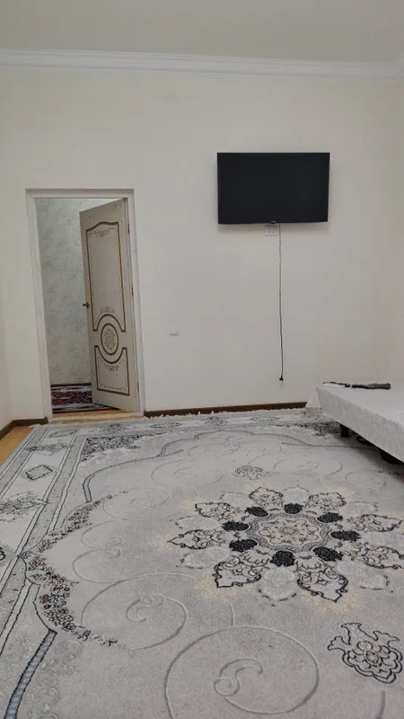 Урганч шахар марказида 2 хонали кв ижарага берилади — фото 1