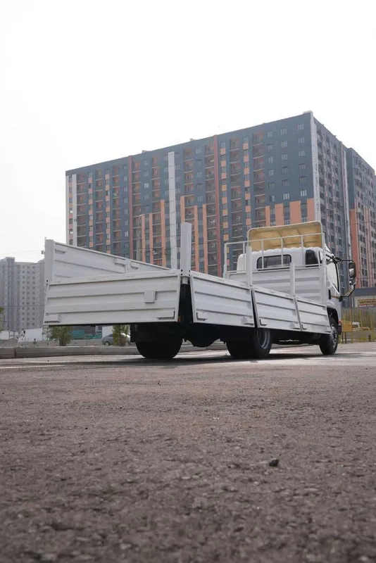 Бортли FAW Tiger V 4 Бортли FAW Tiger V 4