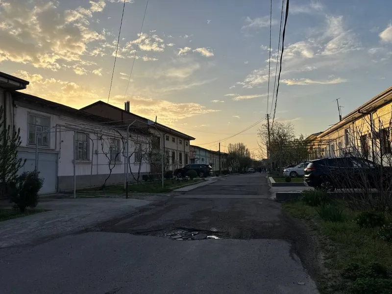 Участок 6 соток ул Нозимахоним метро Беруни Камарнисо