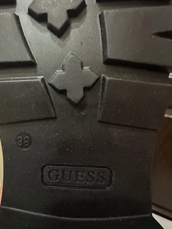 Женские сапоги GUESS 7 Женские сапоги GUESS 7