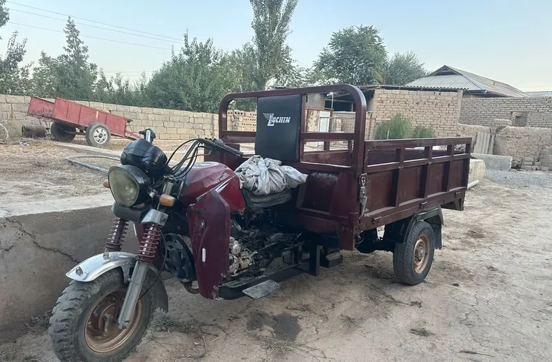 Lochin muraviy sotladi xokati zur dakimitlari joyida narxi 9 milyon ka 3 Lochin muraviy sotladi xokati zur dakimitlari joyida narxi 9 milyon ka 3
