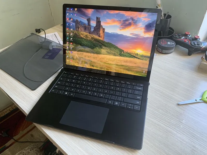 Microsoft surface Laptop 3 — фото 2 Microsoft surface Laptop 3 — фото 2