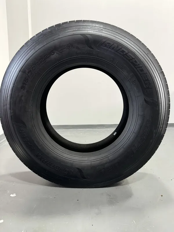 Автошины 315/70 R22,5 PR20. LandSpider LONGTRAXX. ДЛЯ ФУРЫ. 2 Автошины 315/70 R22,5 PR20. LandSpider LONGTRAXX. ДЛЯ ФУРЫ. 2