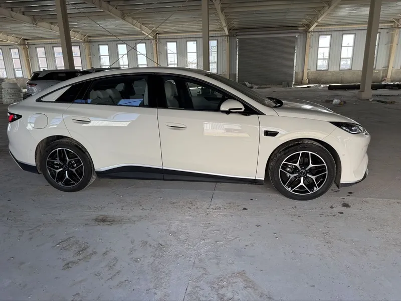 BYD seal pro 2 pozitsiya yili 2025 — фото 2