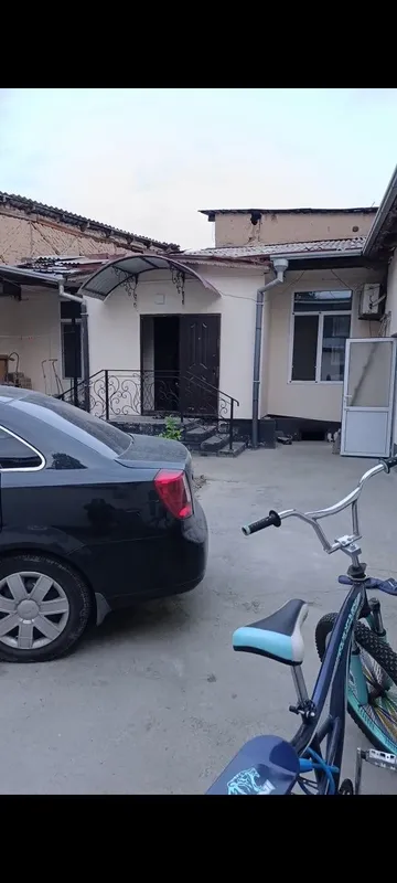 Kabilnida 2.30 sotixli 3 xonali uchastka sotiladi 1