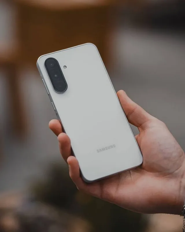 Samsung Galaxy A56 — фото 1