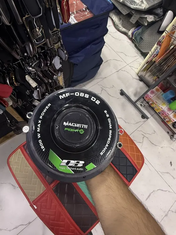 Machete Fight modeli 600 nominal 1200 max power 2 Machete Fight modeli 600 nominal 1200 max power 2