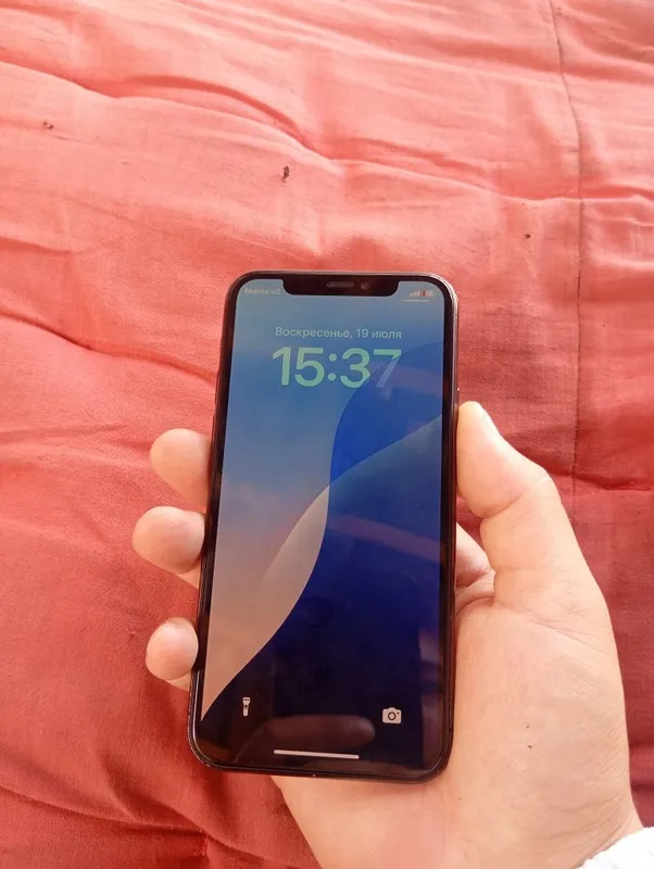 Iphone 11 pro. 64 GB 1 Iphone 11 pro. 64 GB 1