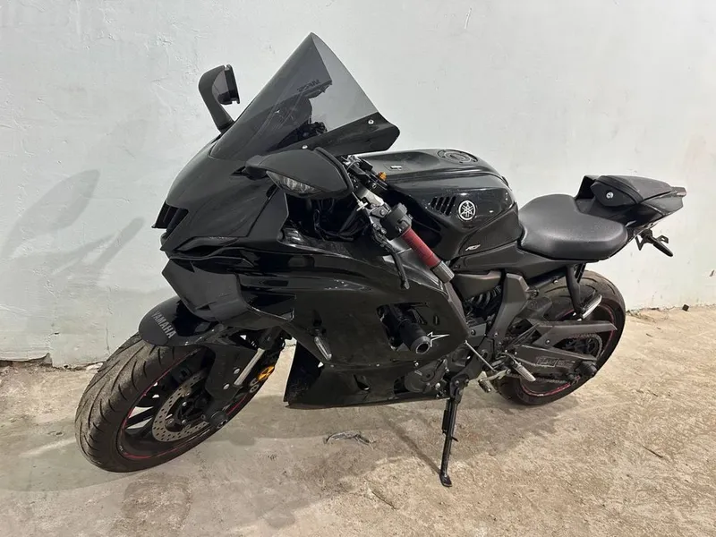 Yamaha R7 (2022) 3 Yamaha R7 (2022) 3