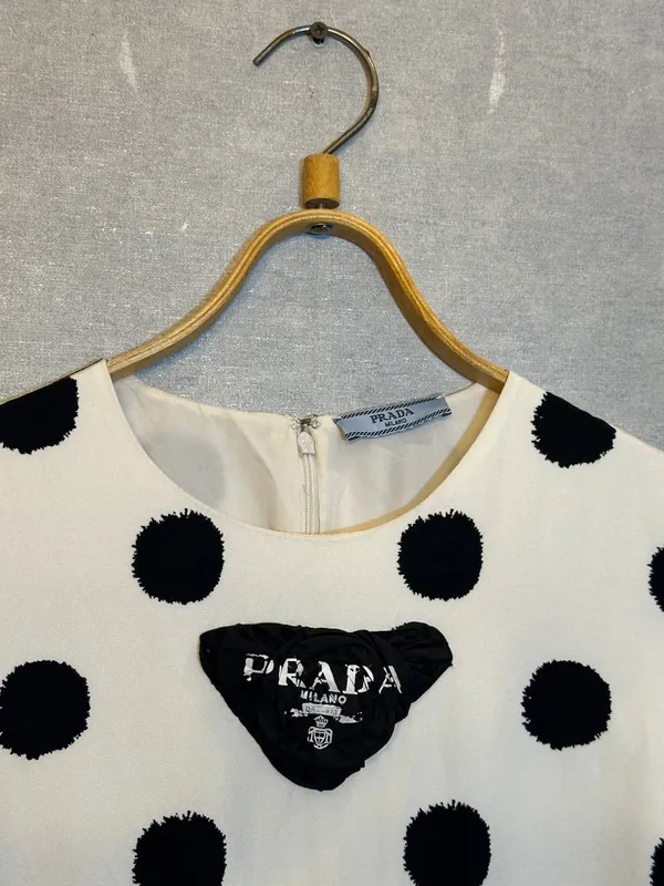 Prada ko‘ylagi 9 Prada ko‘ylagi 9