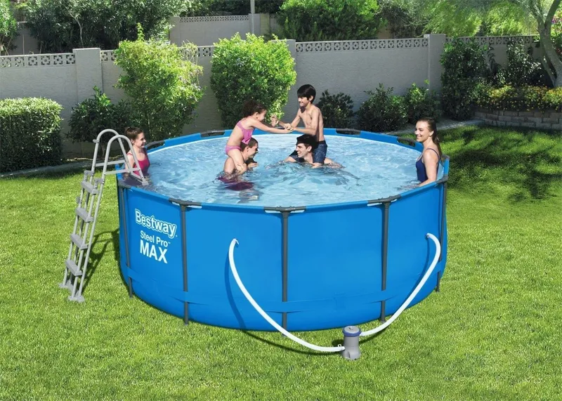 СРОЧНо Продается бассейн : Bestway steel pro MAX 3.66m x 1.22m 12' x 4
