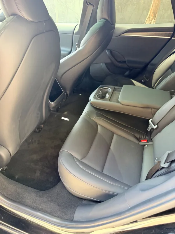 Tesla Model S Plaid — фото 2